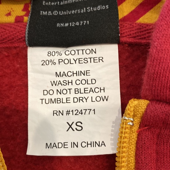 Gryffindor Sweatshirt - Unisex XS - Picture 5 of 6